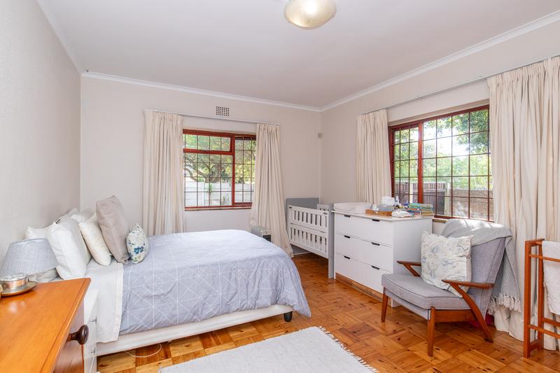 To Let 3 Bedroom Property for Rent in Meadowridge Western Cape